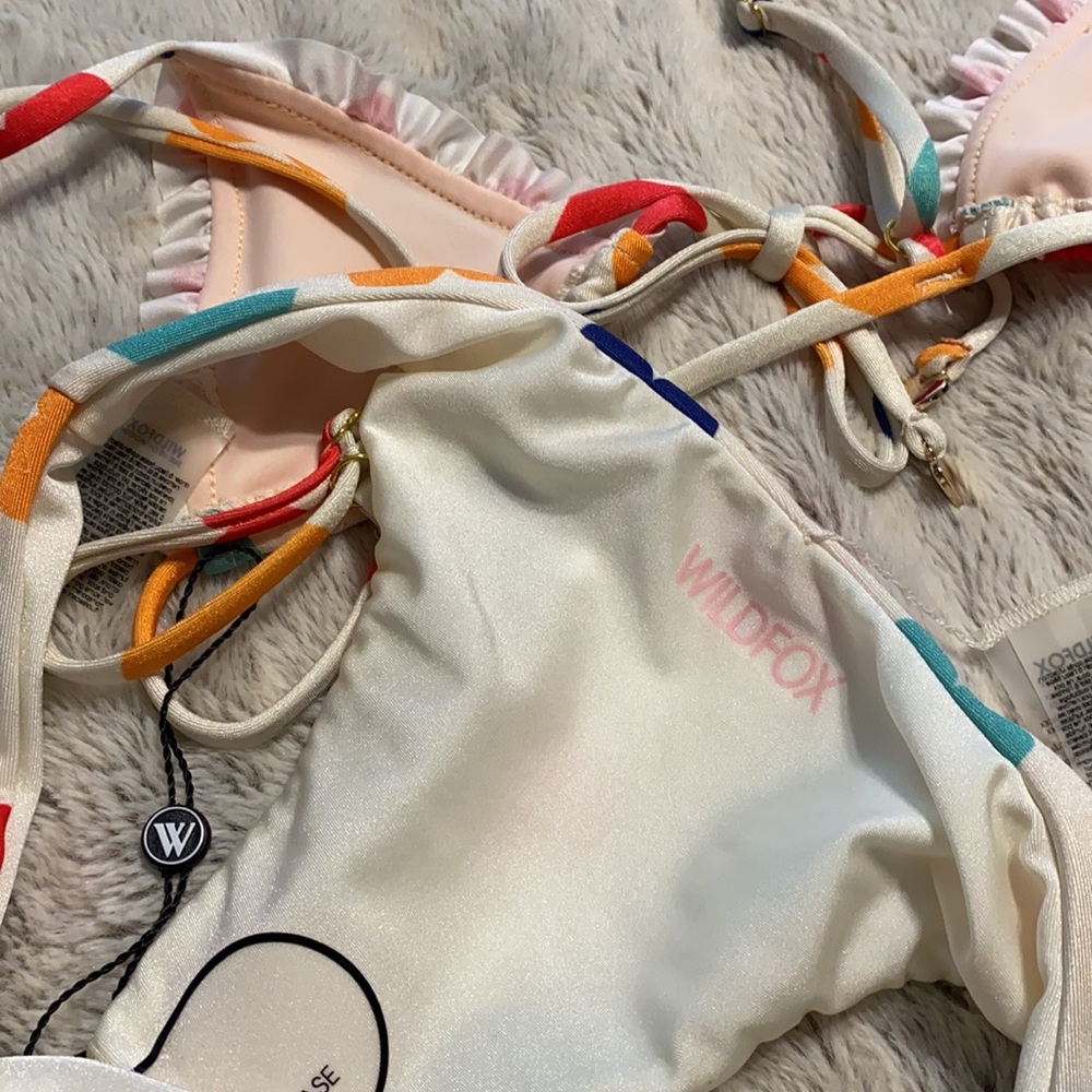WILDFOX Couture Vintage Hearts Brazilian Bikini - Picture 6 of 6